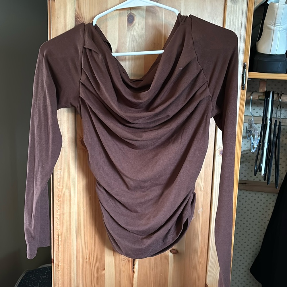 Brown off the shoulder long sleeve